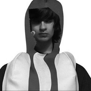 Meet your Posher, Logan